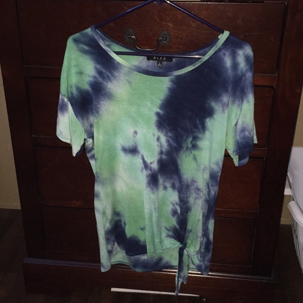 Cute t-shirt !